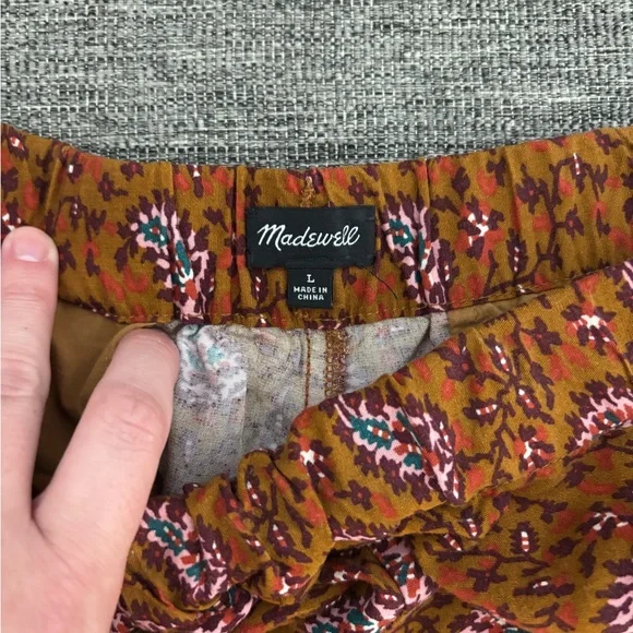 Drapey Pull-On Shorts in Warm Paisley - Picture 6 of 10